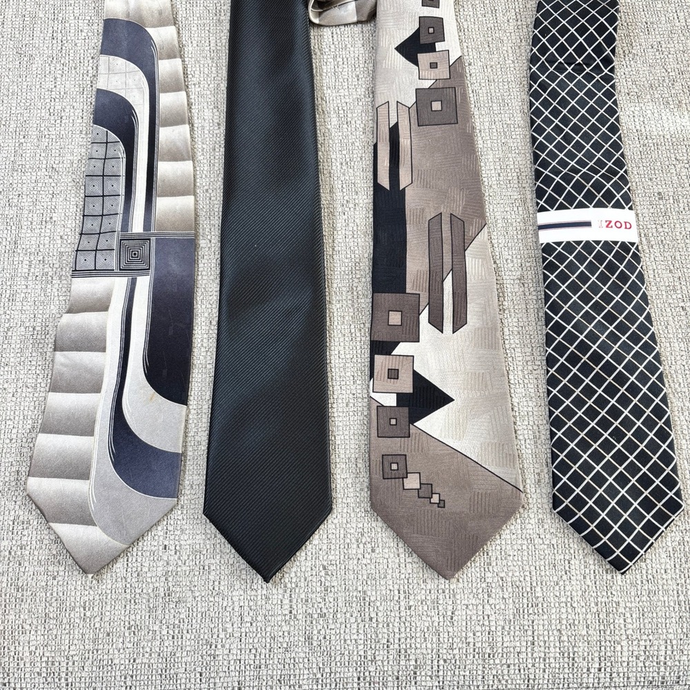 Lot of 4 Mens Tie Bundle Geometric Patterned Dress‎ Ties Silk Polyester